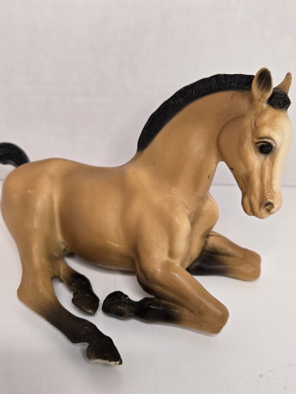 Breyer #166 Lying Laying Down Bay Foal, Buckskin